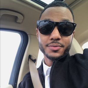 Meet your Posher, Theodore